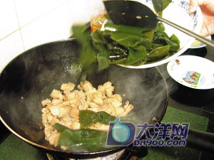 爽脆海帶結炒肉片的做法(圖解)-