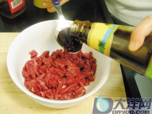 香嫩彩椒牛柳的做法(圖解)-