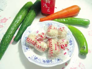 貢丸青瓜